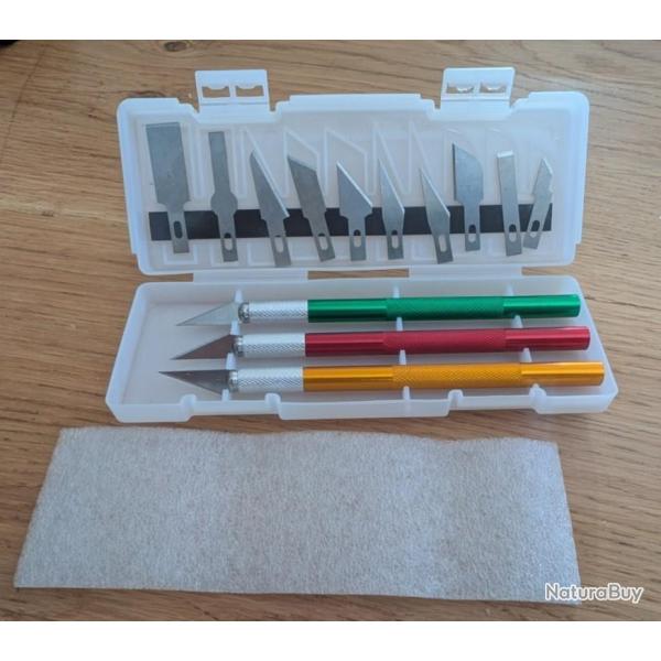 CUTTERS DE PRECISION 3 MANCHONS EN ALUMINIUM COULEUR + 13 LAMES DANS UN COFFRET SOLIDE ET EFFICACE