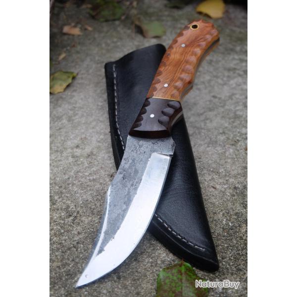 Couteau Skinner de Chasse Bushcraft Lame Acier Carbone 1075 Manche 2 Bois Etui Cuir Fabr Artisanale