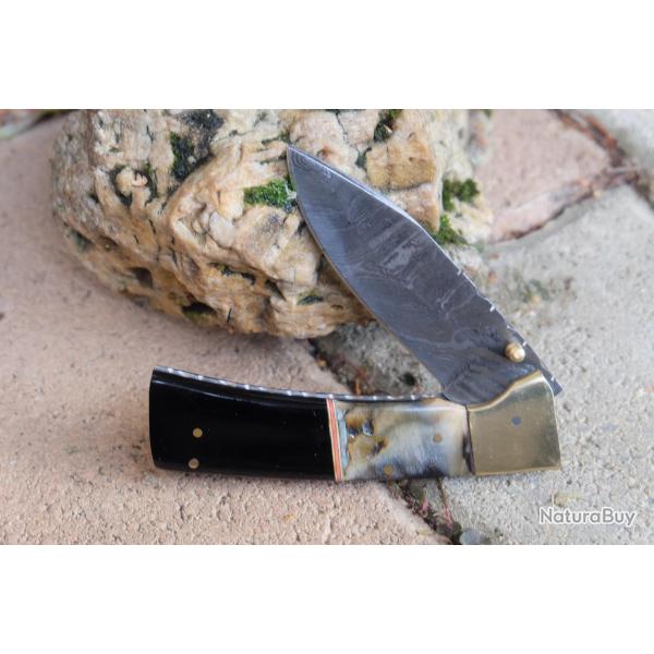 Beau Couteau Damas Lame Drop Point 128 Couches Manche Blier & Rsine Fabric Artisanale Linerlock 00