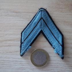 équipement militaire grade caporal des transmissions