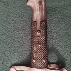 baionnette sabre yatagan  Winworth m 1863. Poignée cuir pressée,