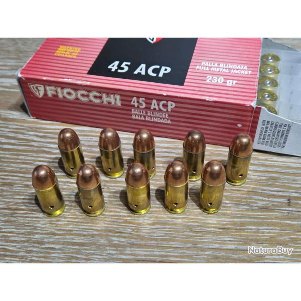 10 munitions en 45 ACP neutralis de marque Fiocchi avec boite et douille