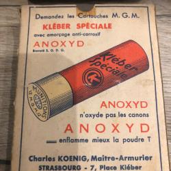 Une boîte de cartouche 12/70 plomb 12 en carton