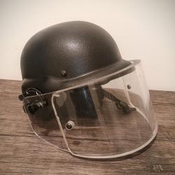 Casque kevlar IIIA type PASGT United Shield International avec visière balistique