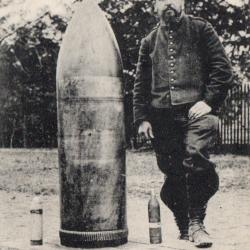 CPA - La Guerres 1914-15 OBUS Allemand- N°4326