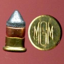 6 mm Flobert Bosquette double culot - marque "MGM" - beau marquage en relief : MGM