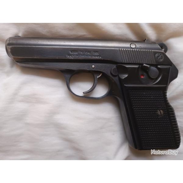 PISTOLET CZ  CALIBRE 32 (7.65 browning) PARFAIT TAT+ 1 TUI 7.65 EN CUIR. (MUNITONS PAS A VENDRE)