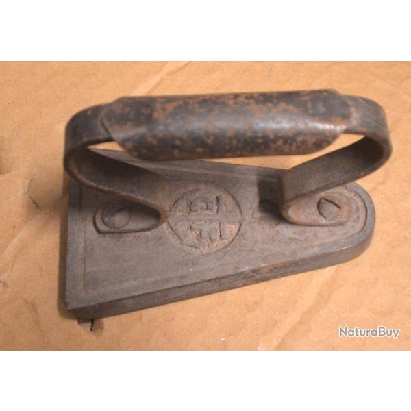 Rare Fer a Repasser marine nationale ww1