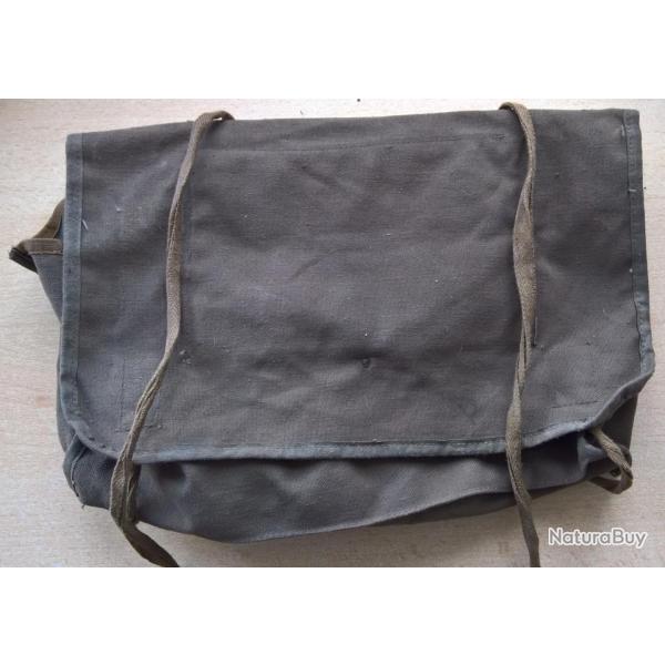 Trousse de toilette r�glementaire TAP Guerre d'Alg�rie