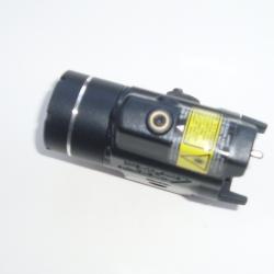 pointeur laser et lampe tactique 4