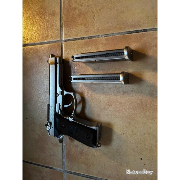 Rplique d'un beretta M92 We  gaz