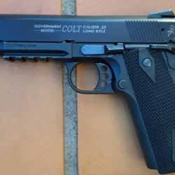 SUPERBE COLT 1911 EN 22lr