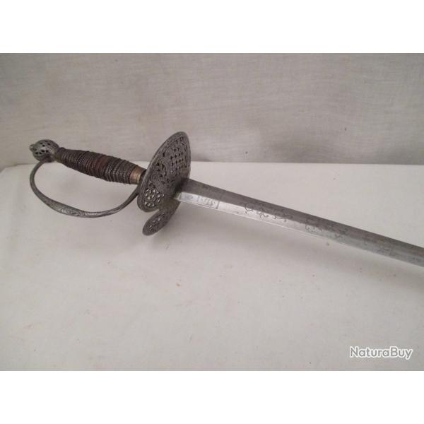 pe S F  long . 95 cm -  italienne  marquage illisible  lame 77 cm sur 2,5