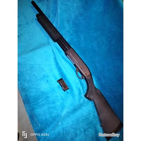 Fusil  pompe. Shotgun. M870.