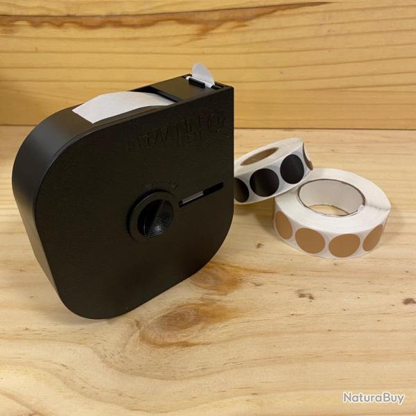 Distributeur de gommettes "bouche-trous" pour cible