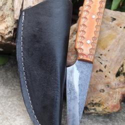 Couteau Skinner Tactical Urbain Lame Acier Carbone 1075 Manche Bois Etui Cuir Fabr Artisanale