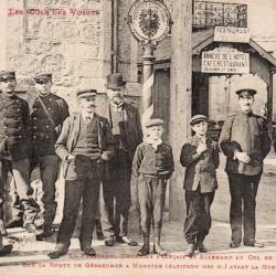 CPA - LE PERSONNEL DOUNIER FRANCAIS EL ALLEMAND AU COL DE LA SCHLUCHT -N&deg;4337