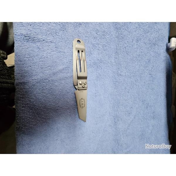 Couteau CRKT. 5510 K.I.S.S. de poche argent ou cinture