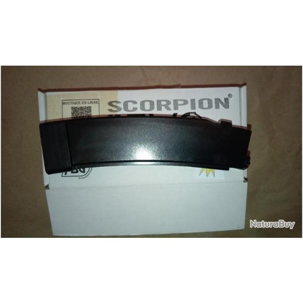 lot 3 chargeur scorpion