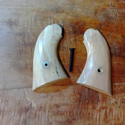 Plaquettes crosse en charme remington 1858 pietta