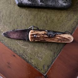 couteau MONGIN coup de poing lame damas année 70