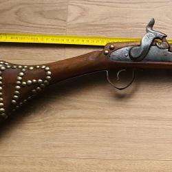 fusil à silex ou à mèche