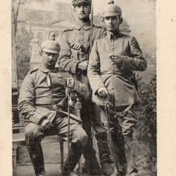 CPA -Photo - Un Groupe Soldats Allemands - N&deg;4342