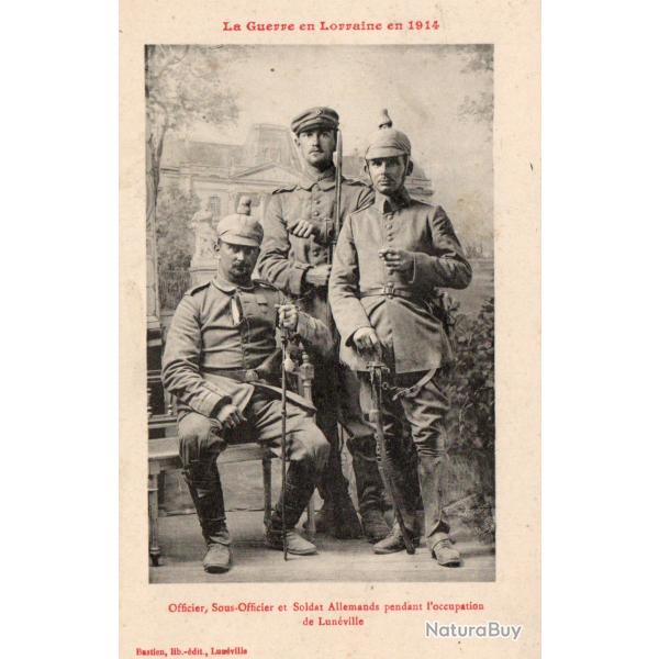 CPA -Photo - Un Groupe Soldats Allemands - N�4342