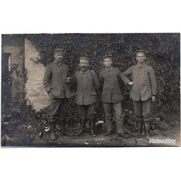 CPA -Photo - Un Groupe Soldats Allemands - N�4343