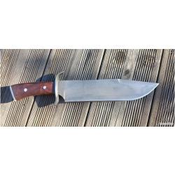 Couteau de chasse forg&eacute; old west par ( Knife- N Coutellerie Nature )