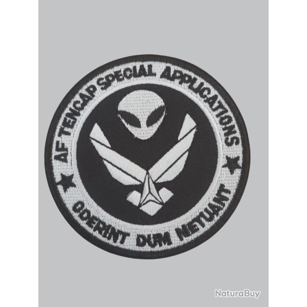 ecusson black ops 8 cm scratch tactical patch moral us air force area 51