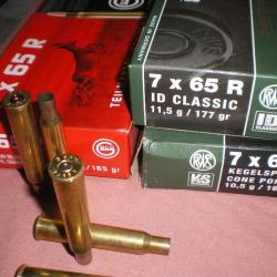 83  douilles  calibre  7 65  R      divers  marque,  LIVRER  SANS  BOITE