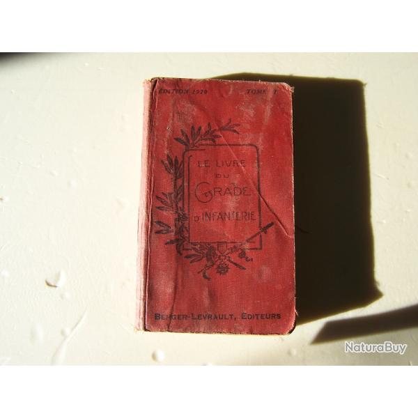 le livre du grad d' infanterie