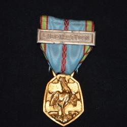 MEDAILLE COMMEMORATIVE 1939/1945-AGRAFE LIBERATION-FRENCH MEDAL 2&deg;WW-2&deg; WW-FRANCE LIBRE