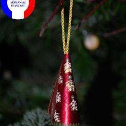 Clochette Sapin de No&euml;l Rose aux motifs nordiques en cuir d'agneau peint pour Sapin rouge profond