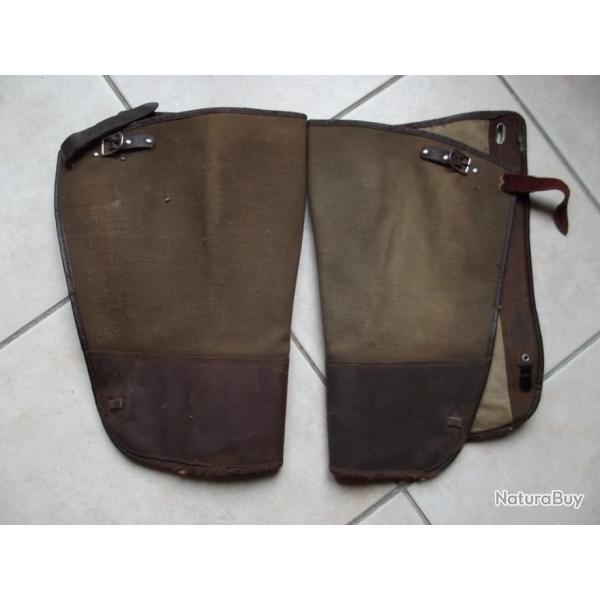 COLLECTION - Anciennes gutres en toile de 1947 TRES BON ETAT