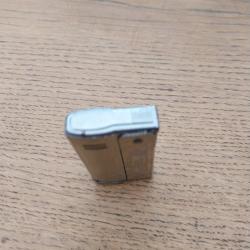 Briquet &agrave; essence