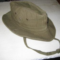 Chapeau brousse