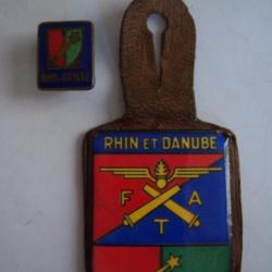 insigne FTA Rhin et Danube. Fabrication Allemande 1° ARMEE   Trou de couture indo Indochine  x