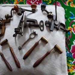 Outillage divers pour collections