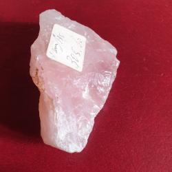 Bloc de quartz rose longueur 7,1 cm poids 84 grammes