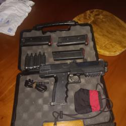 TPX TIPPMANN 68 SEMI-AUTO+3 CHARGEURS+ +ACCESSOIRES+MALLETTE+BILLES PAINTBALL/DÉFENSE+SPARCLETTES