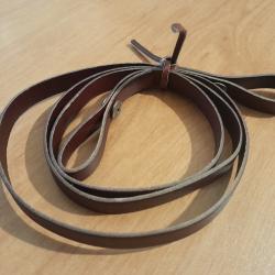 Bretelle / sautoir  en cuir  avec boutons à vis