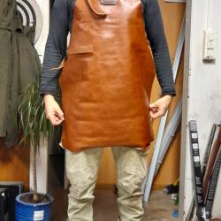 TABLIER EN CUIR VERITABLE MARRON ETAT NEUF EMBALLE CUISINIER BOUCHER CHASSEUR FORGERON