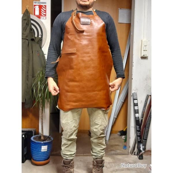 TABLIER EN CUIR VERITABLE MARRON ETAT NEUF EMBALLE CUISINIER BOUCHER CHASSEUR FORGERON