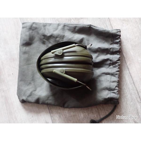 CASQUE ANTI-BRUIT DE L'ARMEE SUISSE avec sa pochette