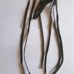 Paire de lacets de chaussures militaire kaki,  NEUF  A26