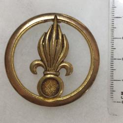 FRANCE - Insigne de b&eacute;ret L&eacute;gion Etrang&egrave;re REI Infanterie. 1952/53 non marqu&eacute; (G.1772.)