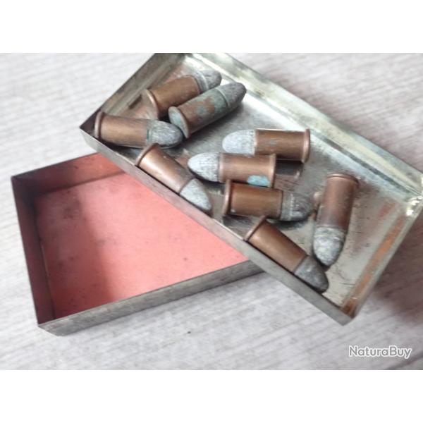 Boite + 9 cartouches calibre 320.