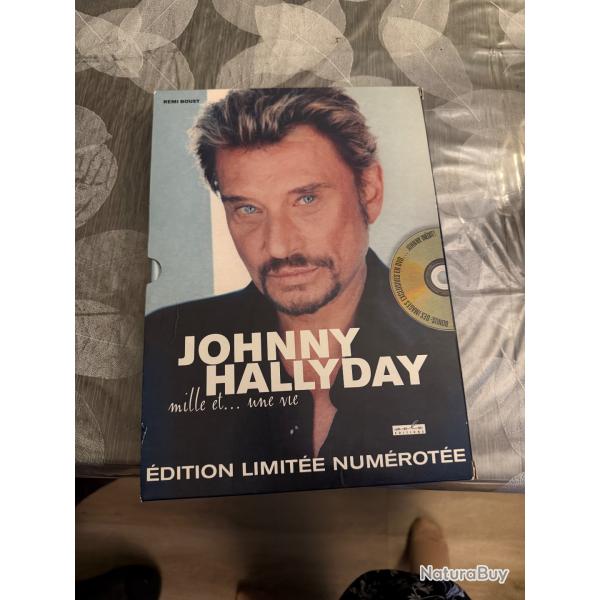livre  Johnny Hallyday mille et une vie avec cd